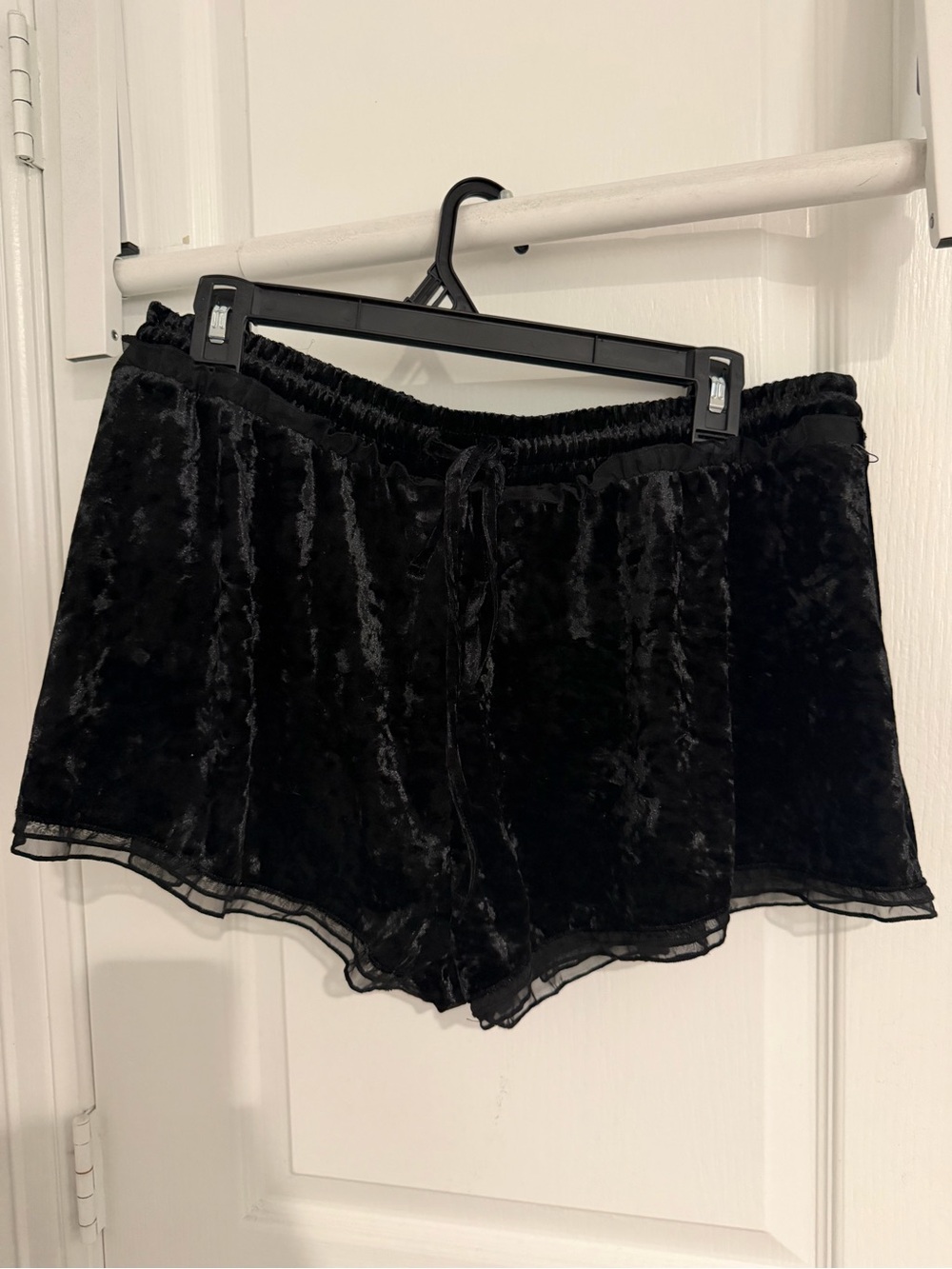 Forever 21 Black Crushed Velvet Lounge Shorts